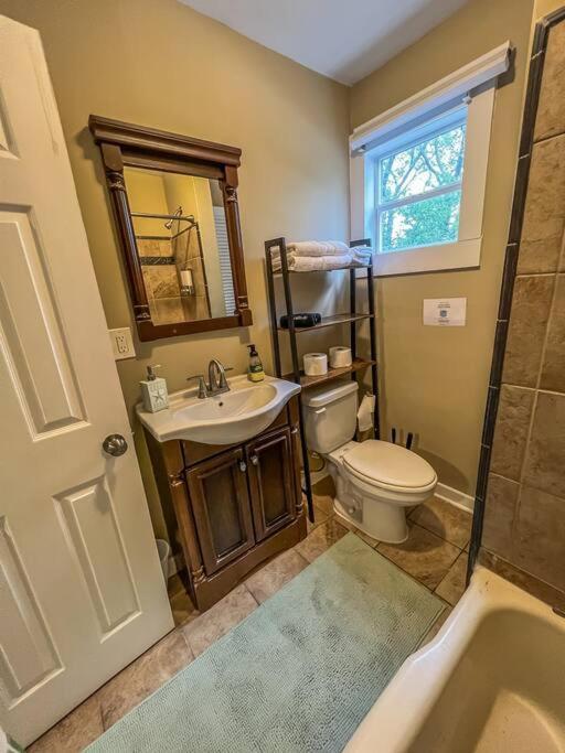 Historic Coastal Haven- Pet Friendly Fast Wi-Fi Villa Norfolk Exterior foto