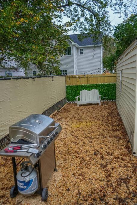 Historic Coastal Haven- Pet Friendly Fast Wi-Fi Villa Norfolk Exterior foto