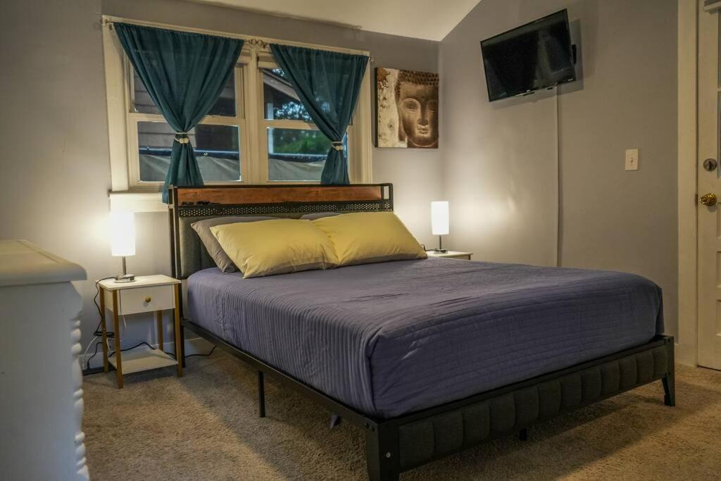 Historic Coastal Haven- Pet Friendly Fast Wi-Fi Villa Norfolk Exterior foto