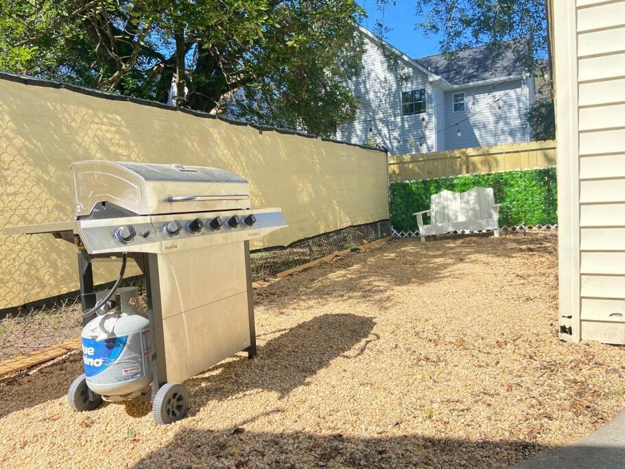 Historic Coastal Haven- Pet Friendly Fast Wi-Fi Villa Norfolk Exterior foto